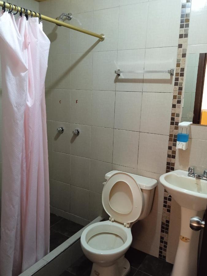 Hotel Residencial Miraflores Loja Eksteriør billede