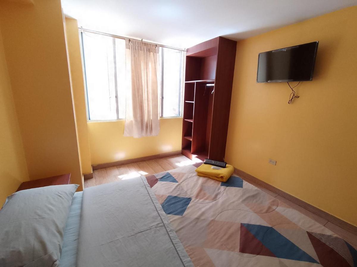 Hotel Residencial Miraflores Loja Eksteriør billede