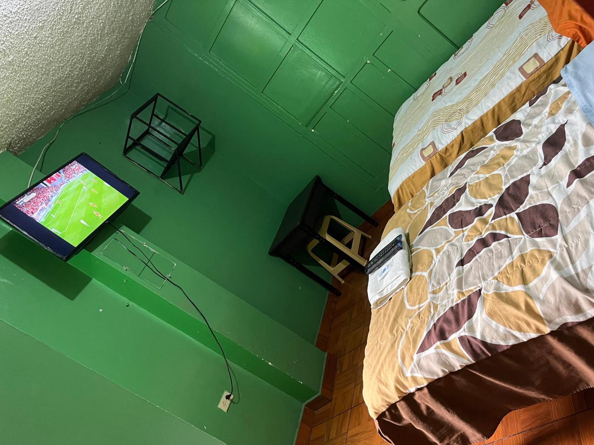 Hotel Residencial Miraflores Loja Eksteriør billede